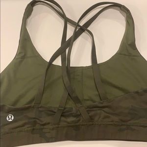 Lululemon camp sports bra